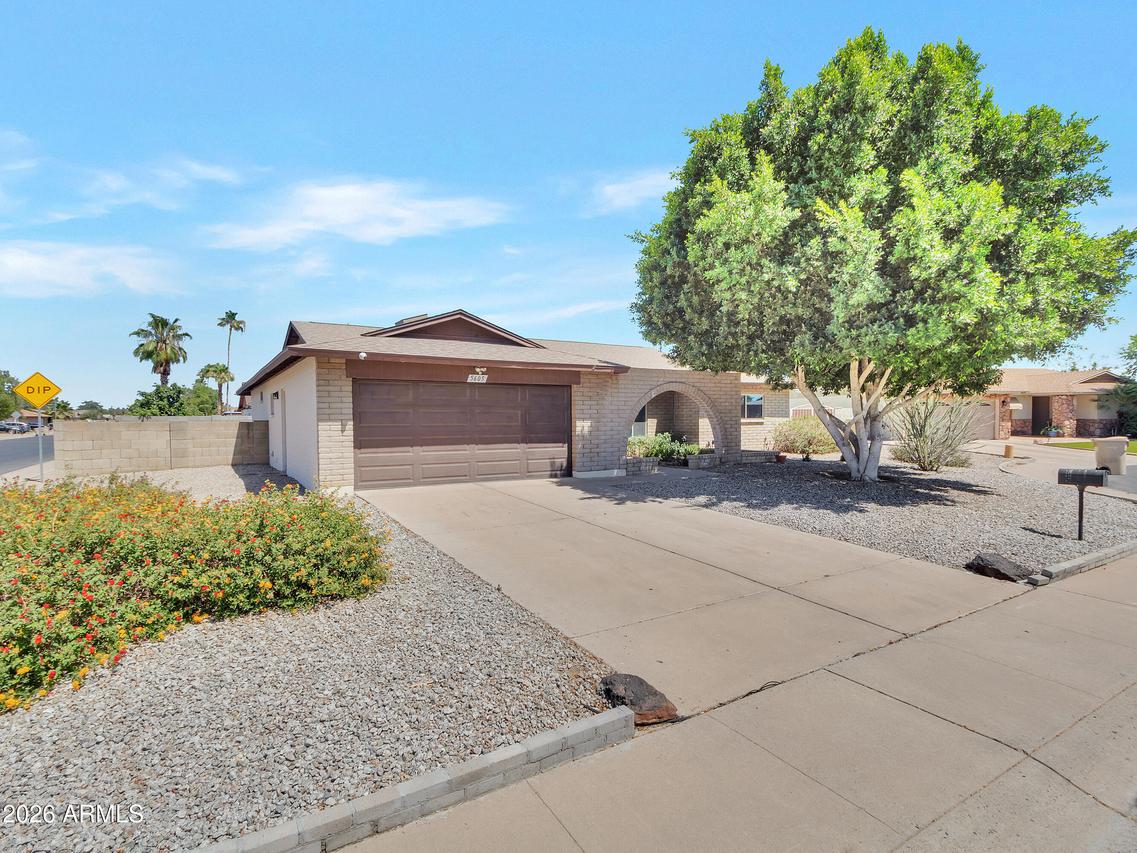 5605 W Redfield Rd., Glendale, AZ 85306