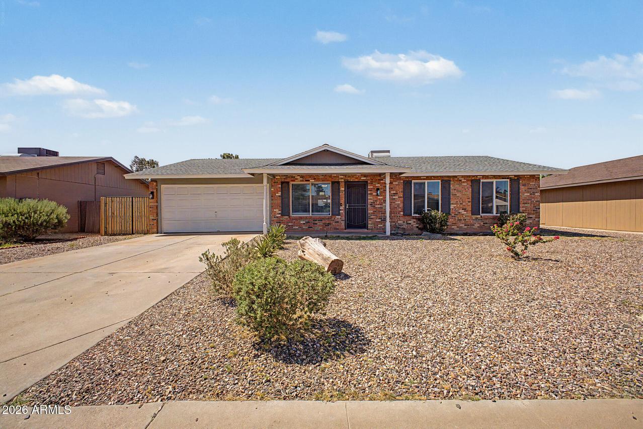 1112 W Hackamore St., Mesa, AZ 85201