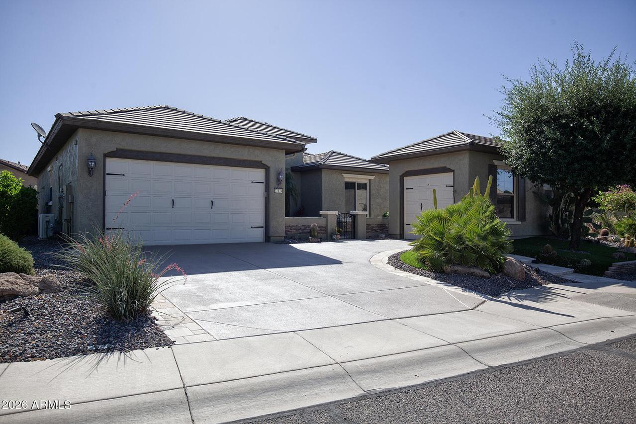 27124 W Burnett Rd., Buckeye, AZ 85396