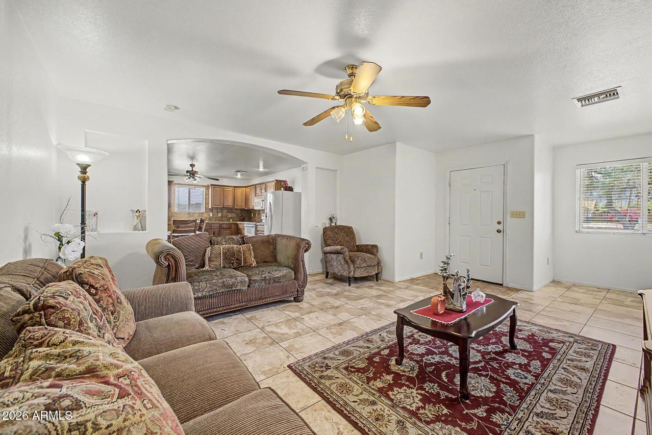 1564 S Royal Palm Rd., Apache Junction, AZ 85119
