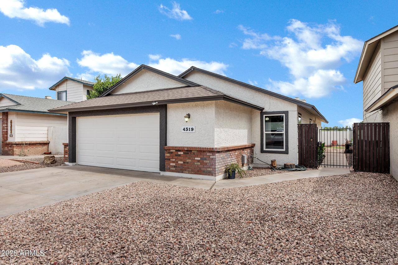 4319 E Contessa St., Mesa, AZ 85205
