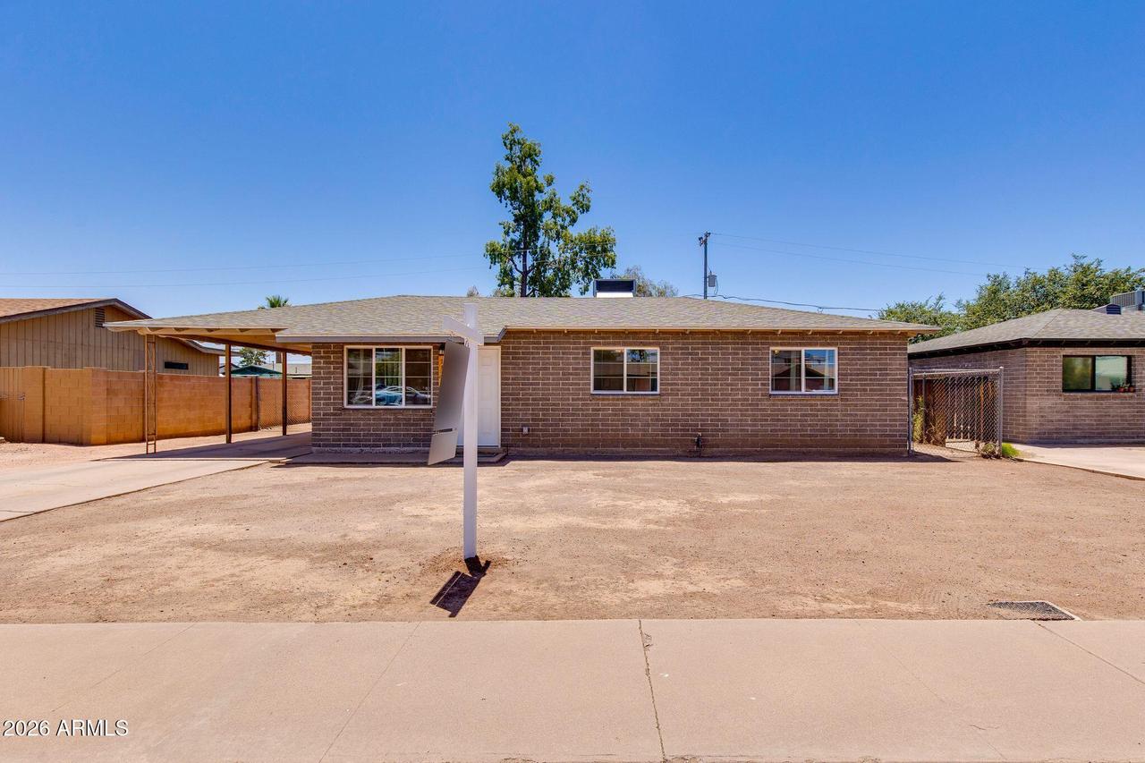 1131 W Romo Jones St., Tempe, AZ 85281