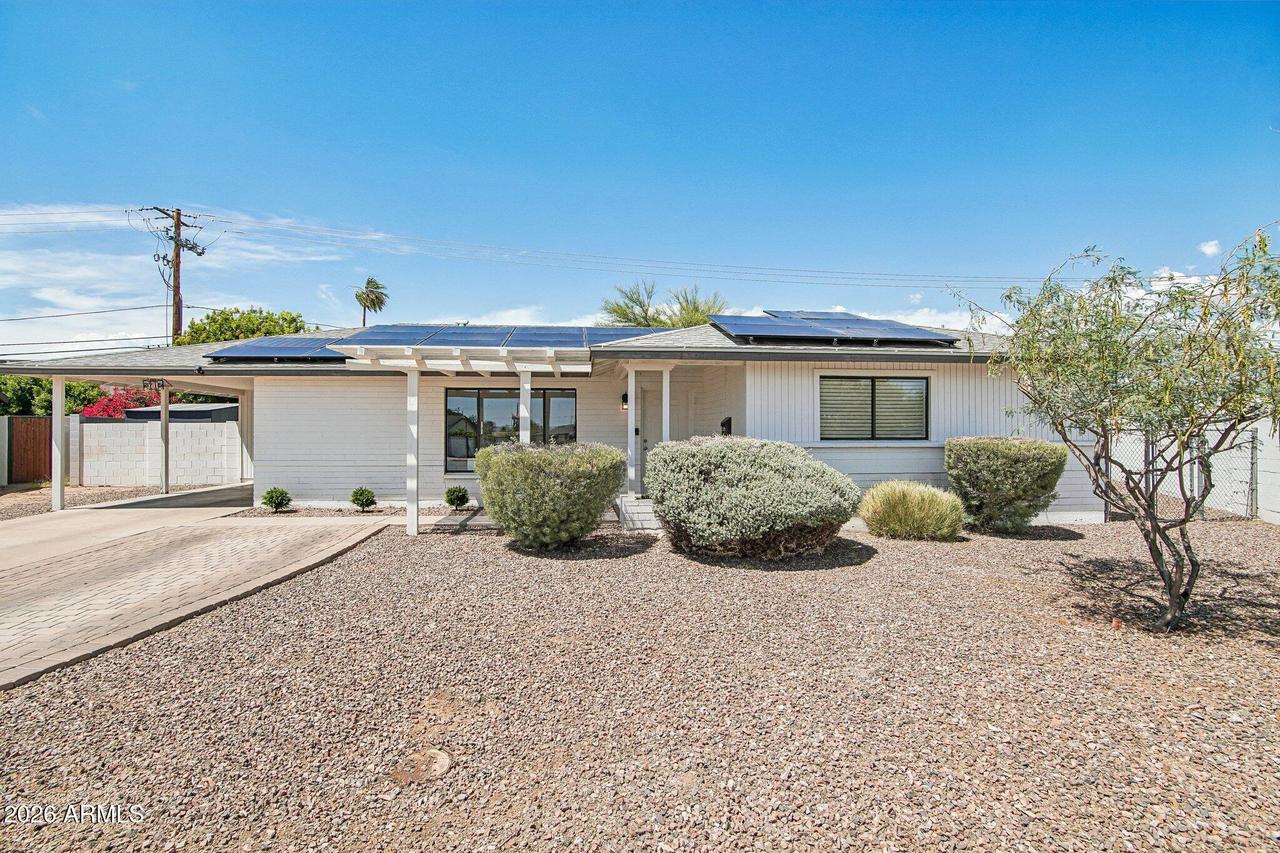 2715 N 38th Pl., Phoenix, AZ 85008