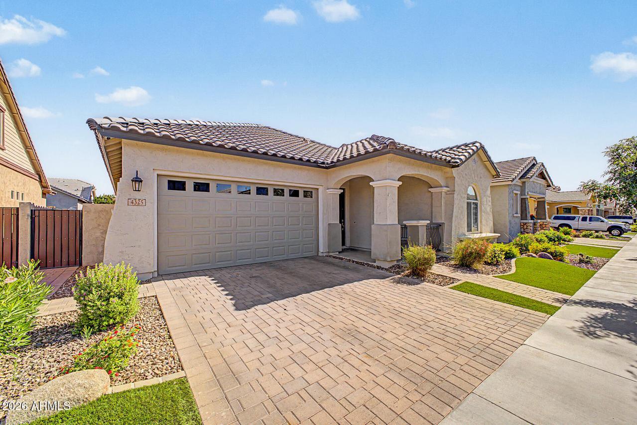 4325 E Boston St., Gilbert, AZ 85295