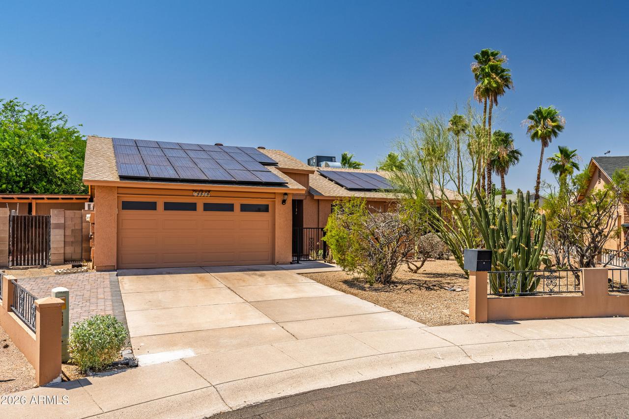 10020 S 46th Pl., Phoenix, AZ 85044