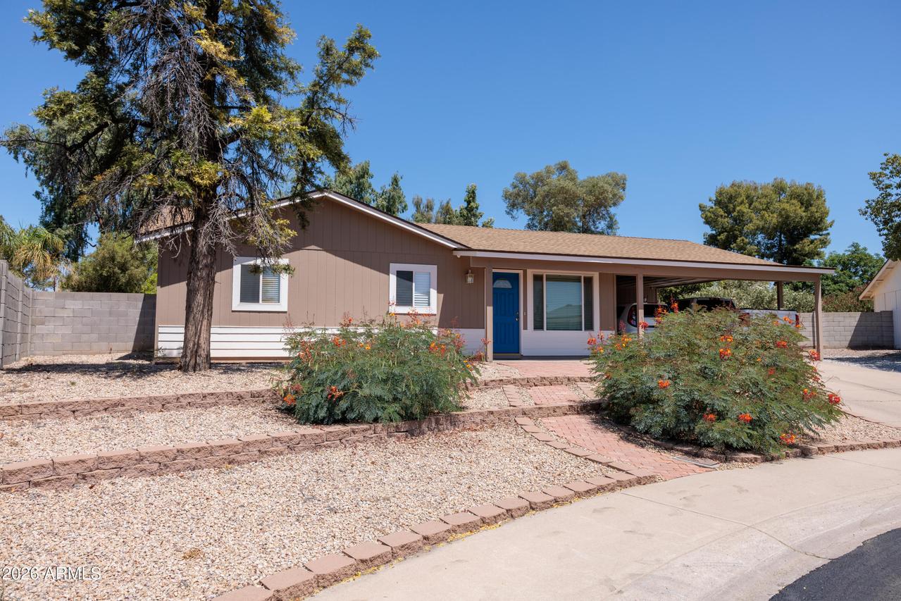2526 E John Cabot Rd., Phoenix, AZ 85032