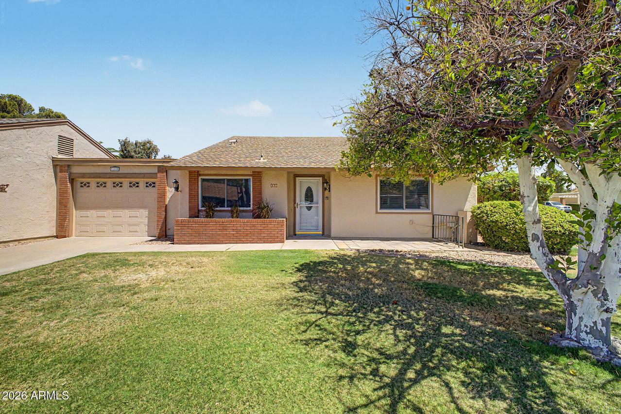 160 Leisure World, Mesa, AZ 85206