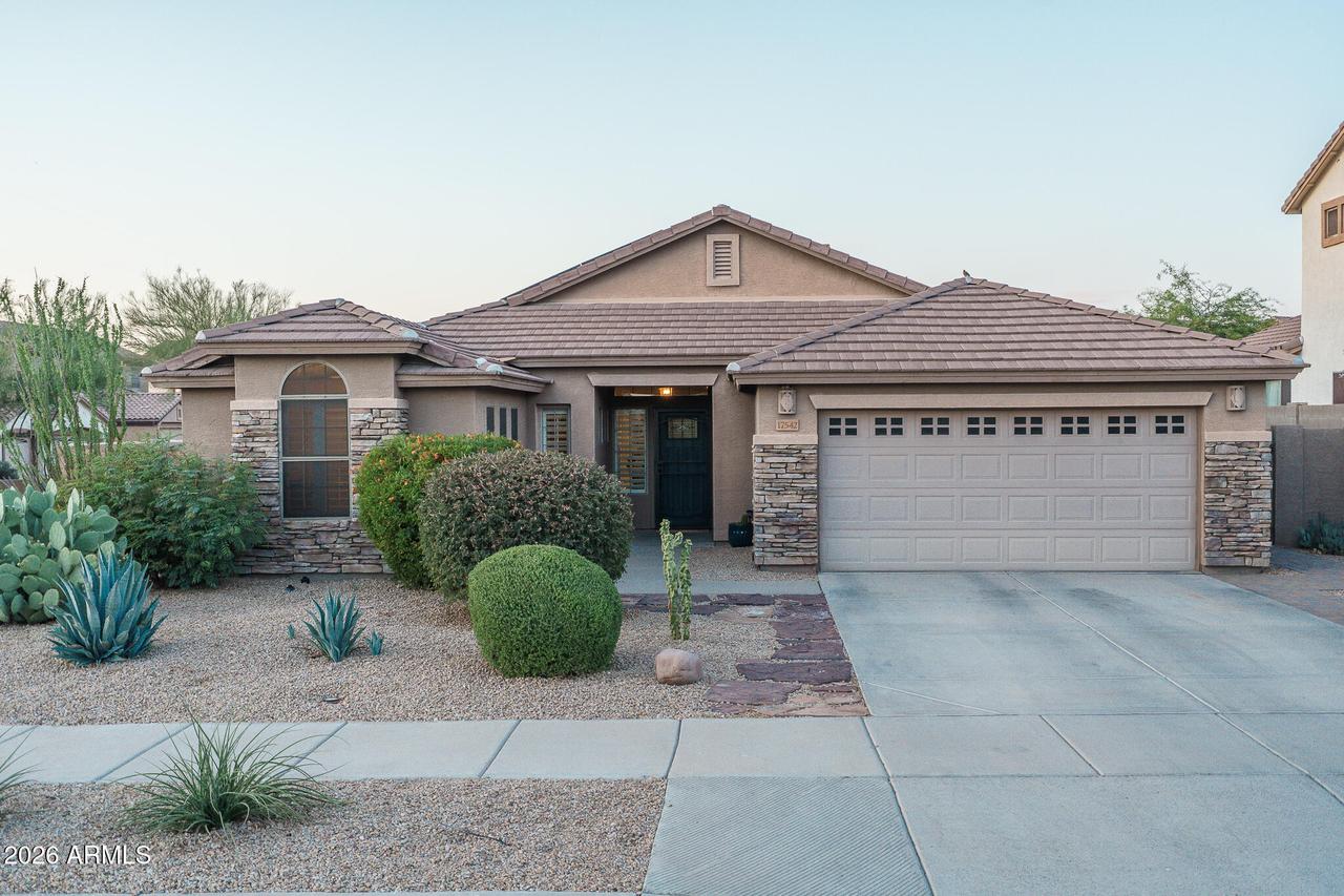 17542 W Rock Ledge Rd., Goodyear, AZ 85338