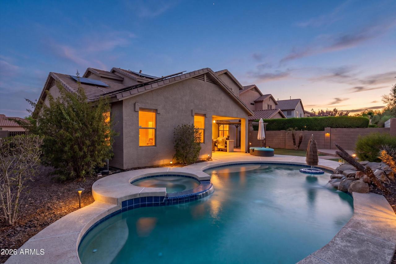 29801 N 71st Dr., Peoria, AZ 85383