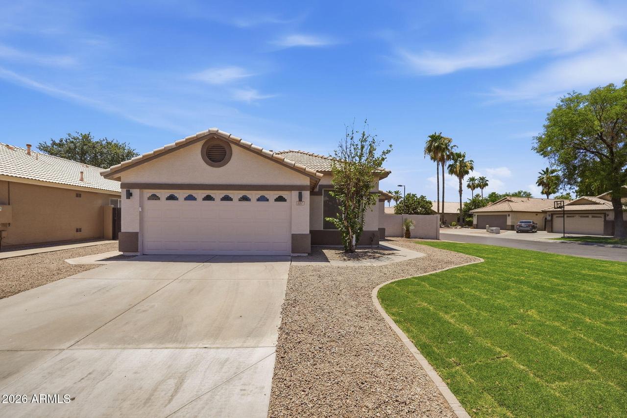 237 W Loma Vista St., Gilbert, AZ 85233