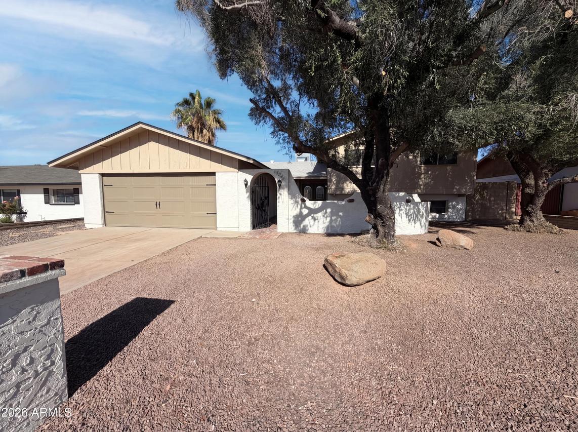 15248 N 53rd Ave., Glendale, AZ 85306
