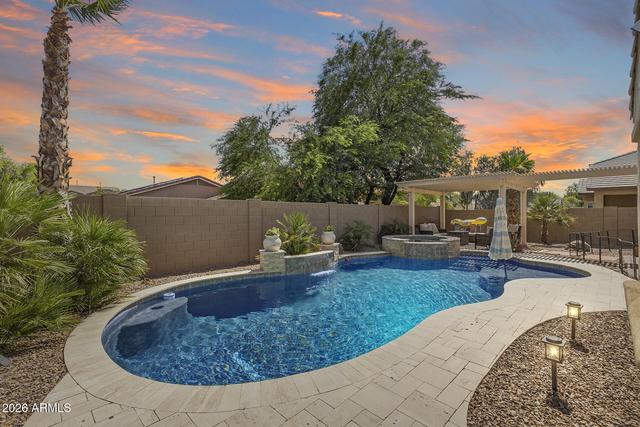 New Homes with Master Bedrooms on the 1st Floor in Desert Oasis: May 23rd to May 29th