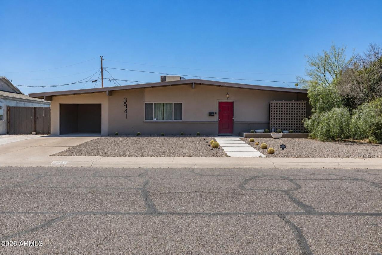 3941 E Mercer Ln., Phoenix, AZ 85028
