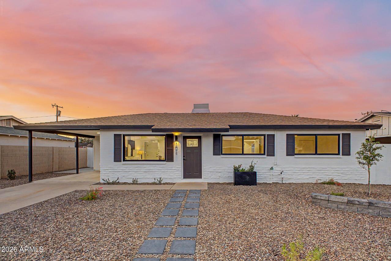 1018 E Ruth Ave., Phoenix, AZ 85020