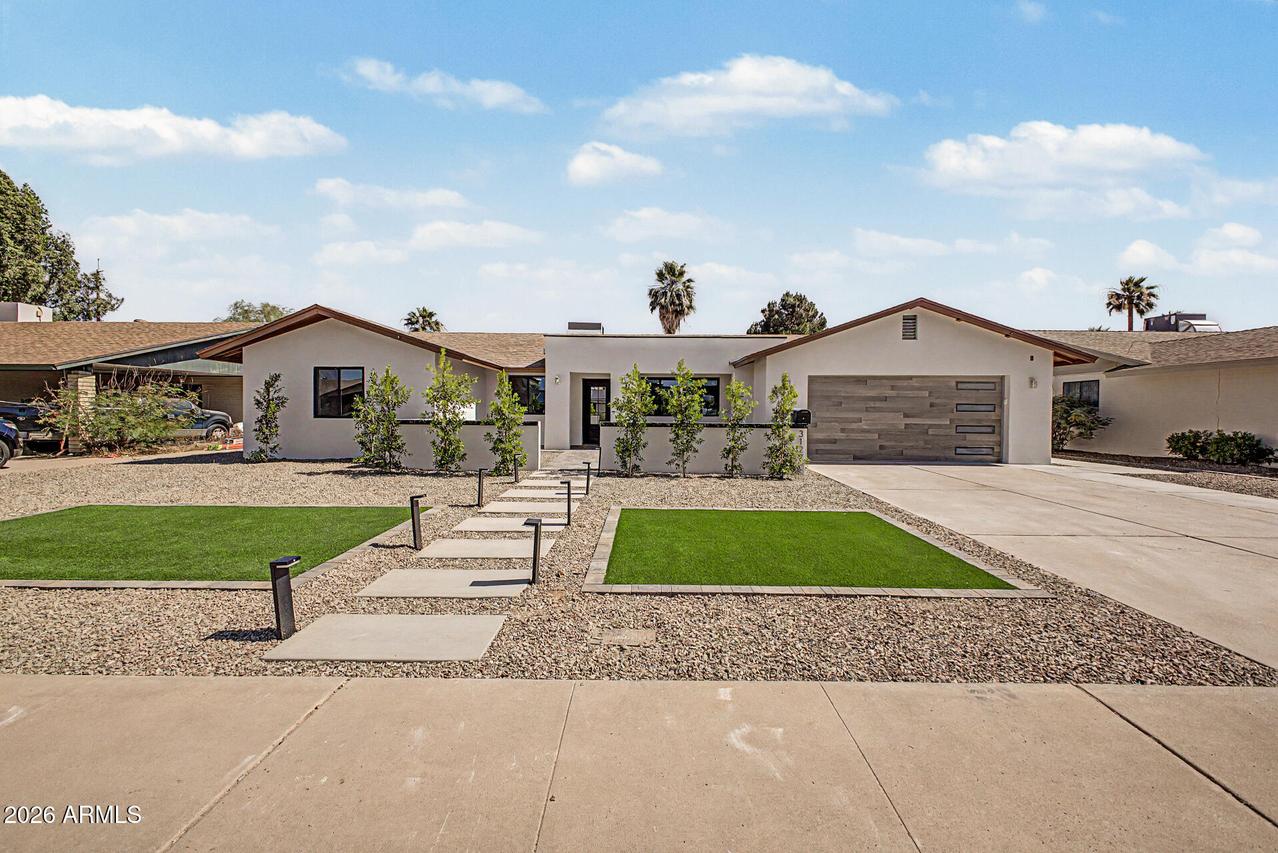 3127 E Altadena Ave., Phoenix, AZ 85028