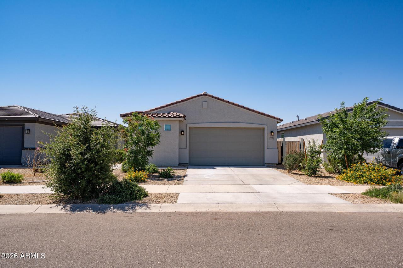 17329 W Via De Luna Dr., Surprise, AZ 85387
