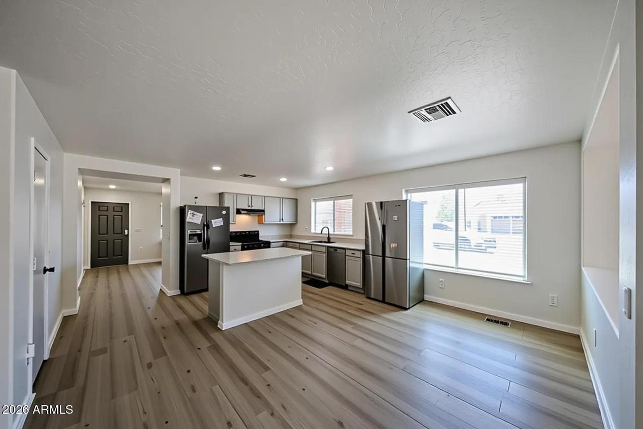 3107 W Pollack St., Phoenix, AZ 85041