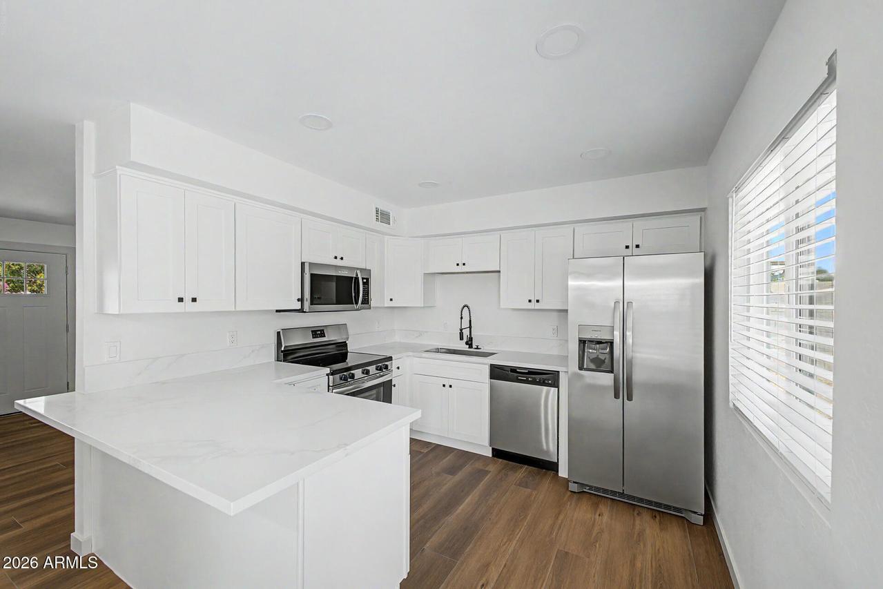 2525 E Inverness Ave., Mesa, AZ 85204