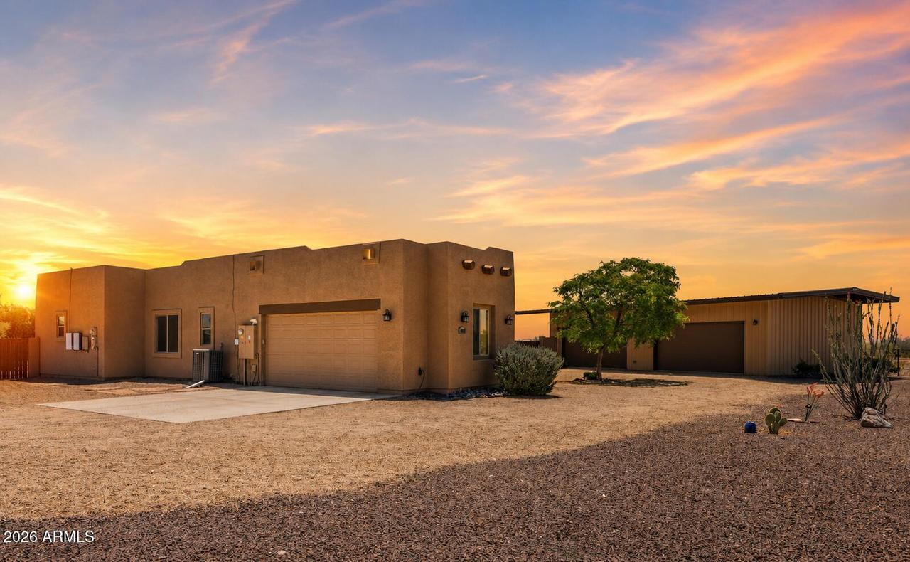 14645 W Hedgehog Pl., Surprise, AZ 85387