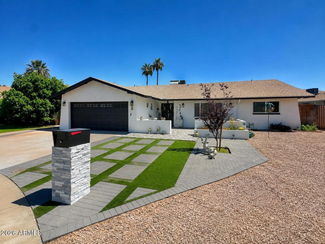 7621 N 48th Dr., Glendale, AZ 85301