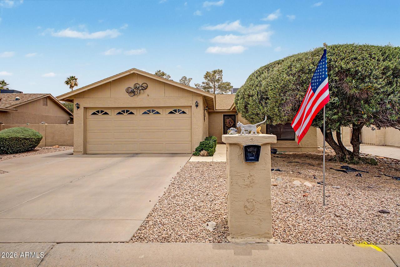 26417 S Sherbrook Dr., Sun Lakes, AZ 85248