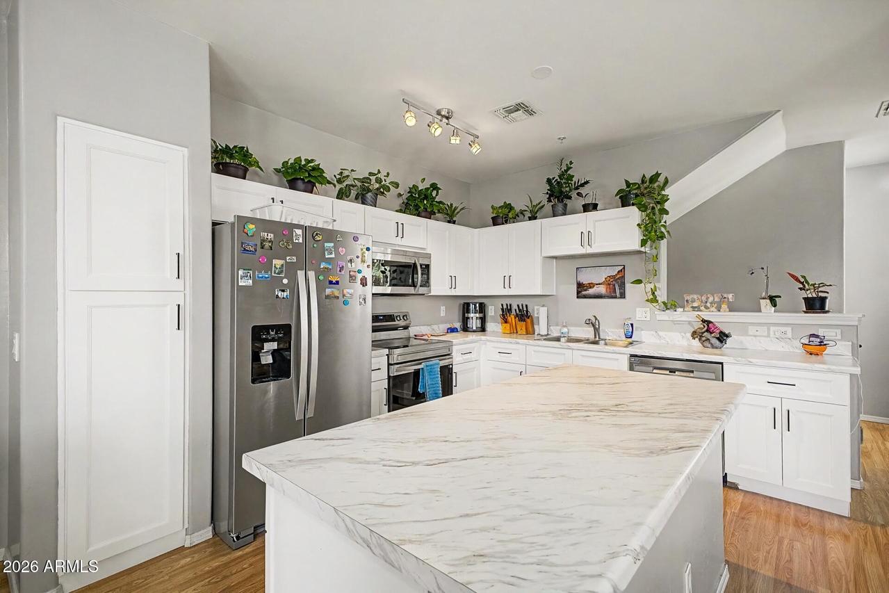 2450 W Glenrosa Ave. #41, Phoenix, AZ 85015