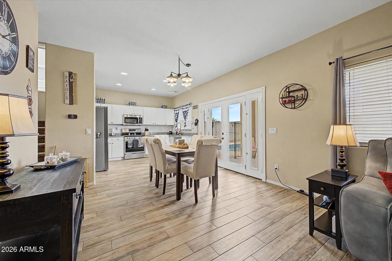 3675 S Joshua Tree Ln., Gilbert, AZ 85297