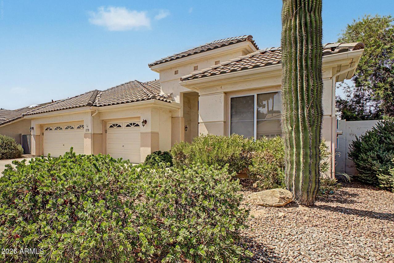 1528 E Laredo St., Chandler, AZ 85225
