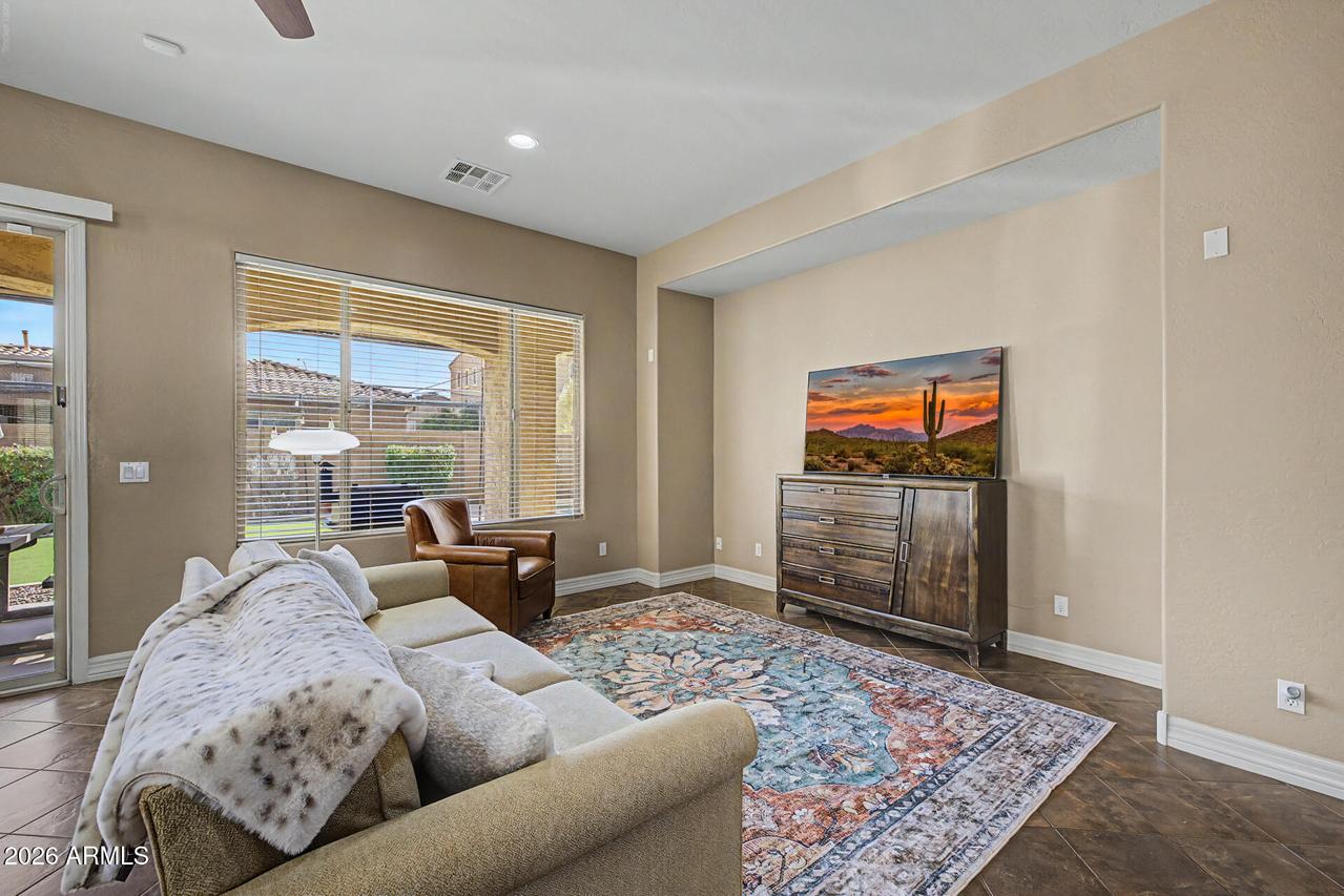 2637 E Dogwood Dr., Chandler, AZ 85286