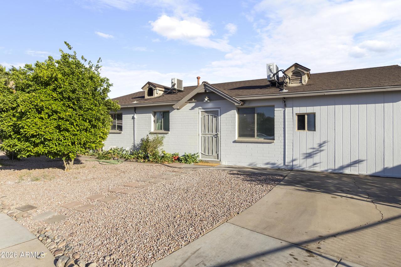 2940 N 81st Dr., Phoenix, AZ 85033