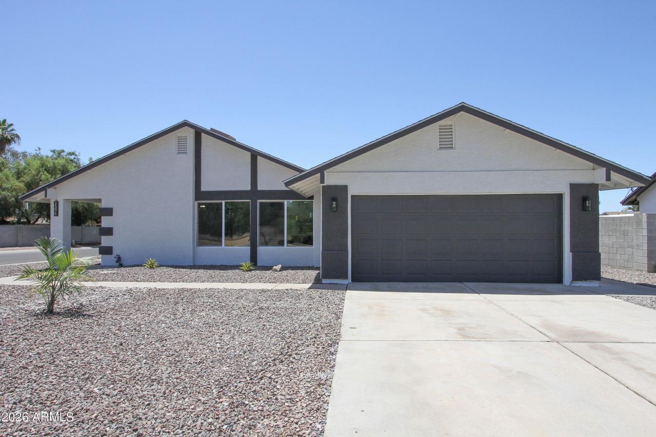2371 W Paradise Ln., Phoenix, AZ 85023