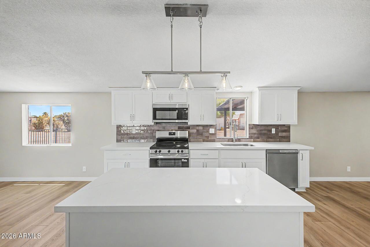24805 N 115th Ave., Sun City, AZ 85373