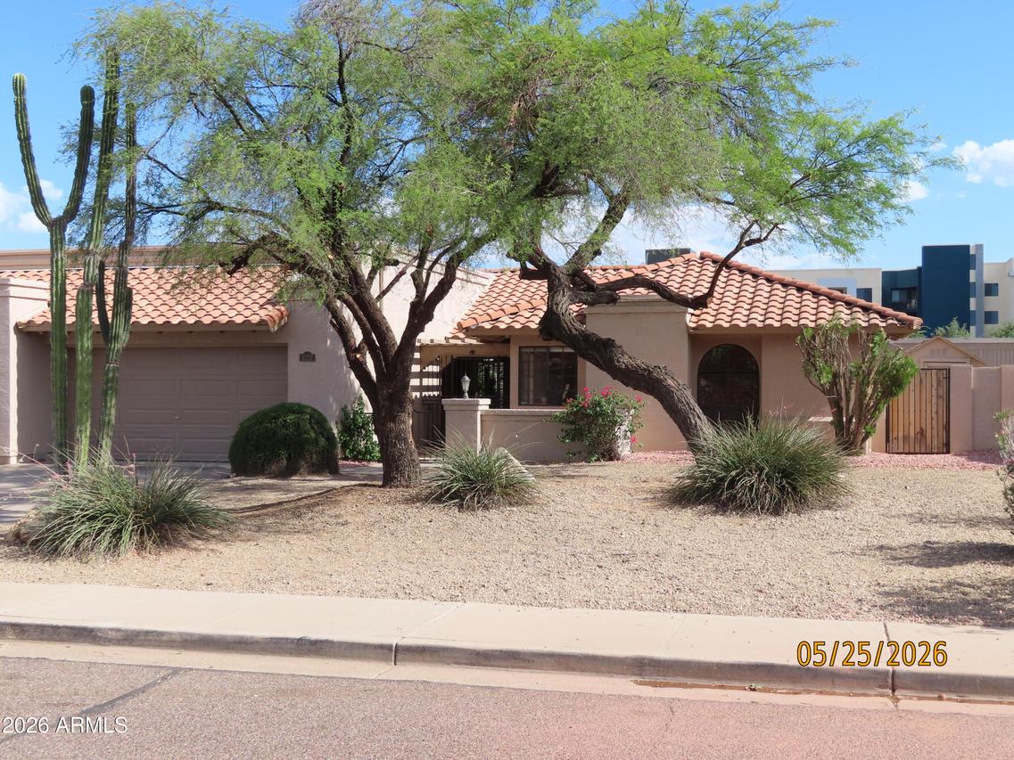 3217 E Desert Cove Ave., Phoenix, AZ 85028