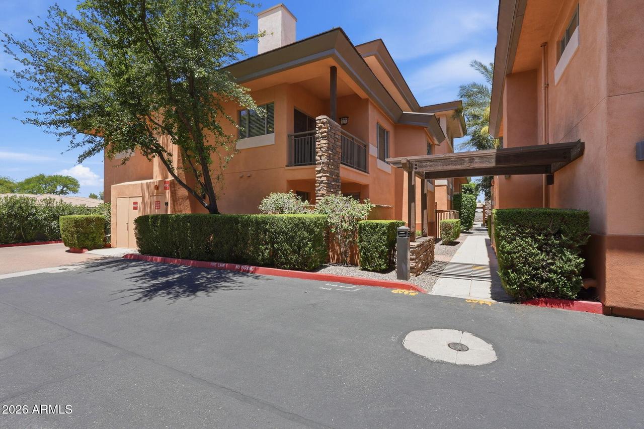 6940 E Cochise Rd. #1044, Paradise Valley, AZ 85253