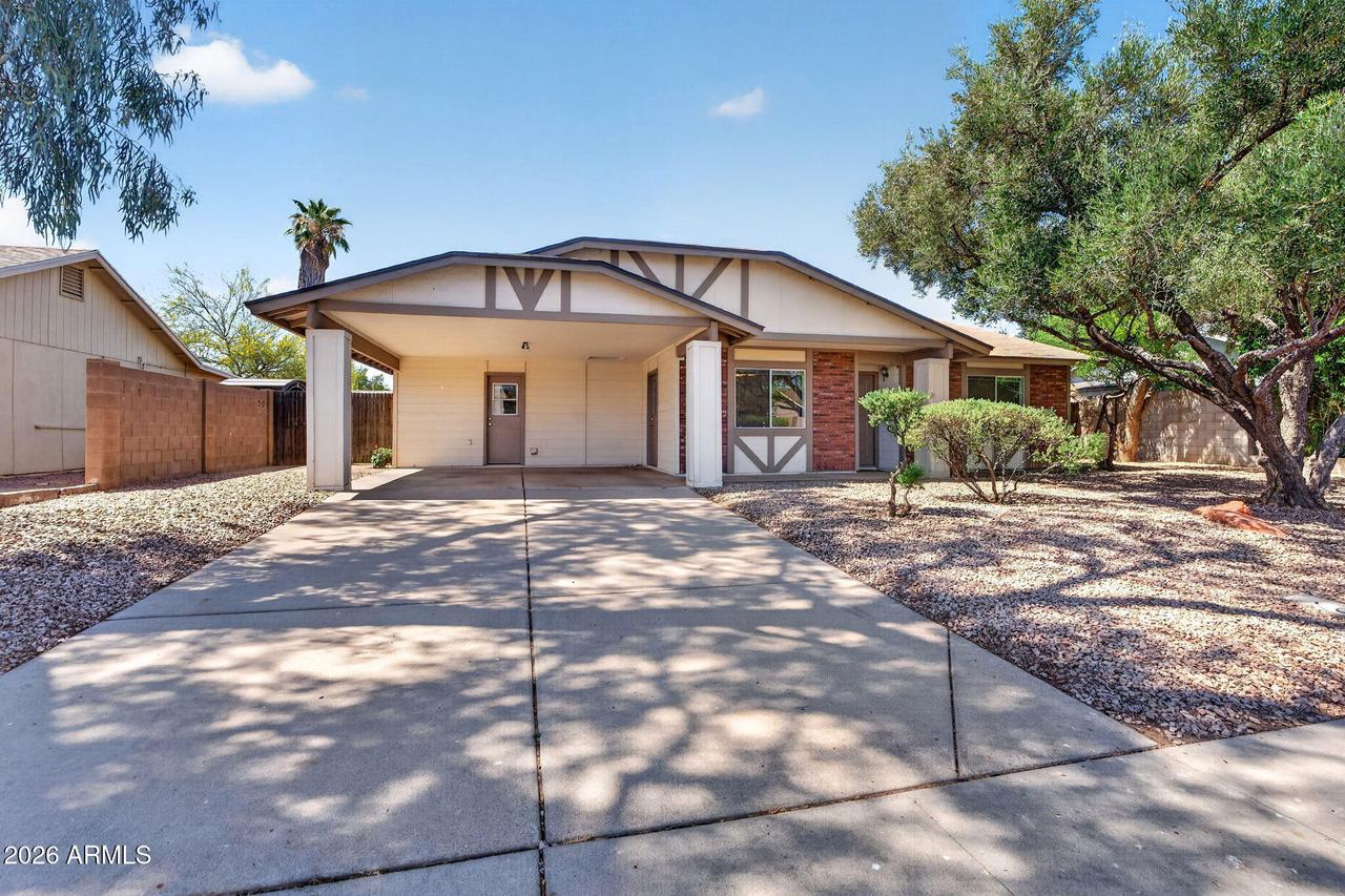 1215 W Mcnair St., Chandler, AZ 85224