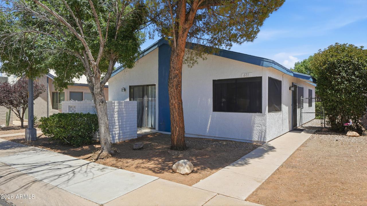 681 S Vía Entrada, Sierra Vista, AZ 85635