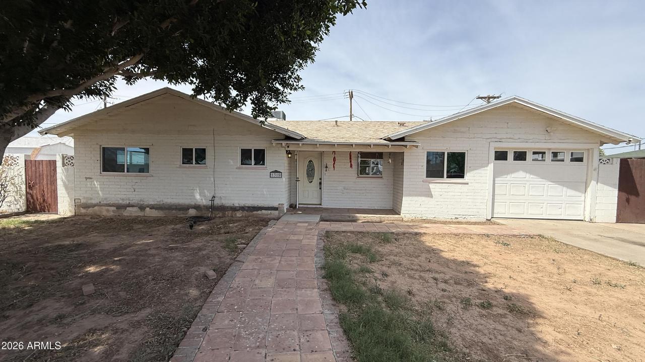 1315 E Pepper Pl., Mesa, AZ 85203