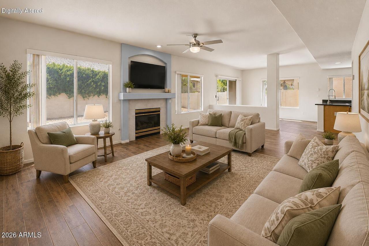 7349 W Willow Ave., Peoria, AZ 85381