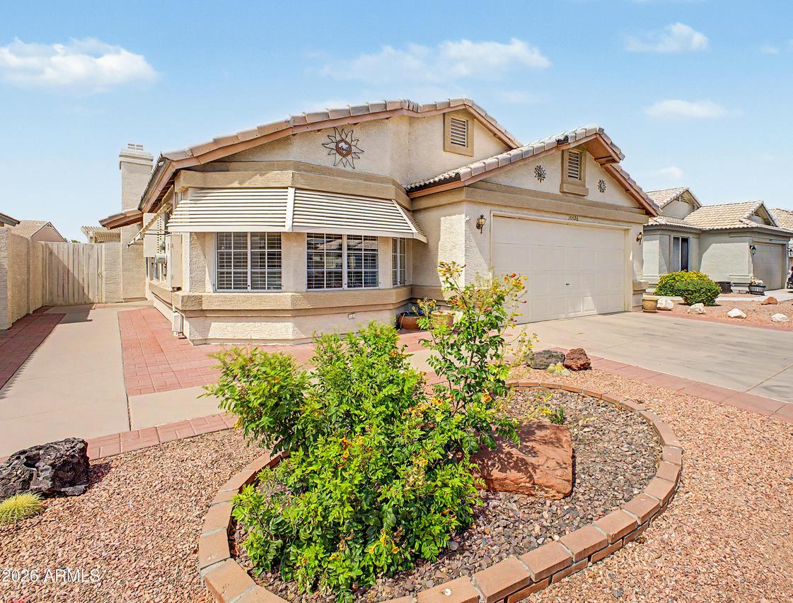 10526 W Yukon Dr., Peoria, AZ 85382