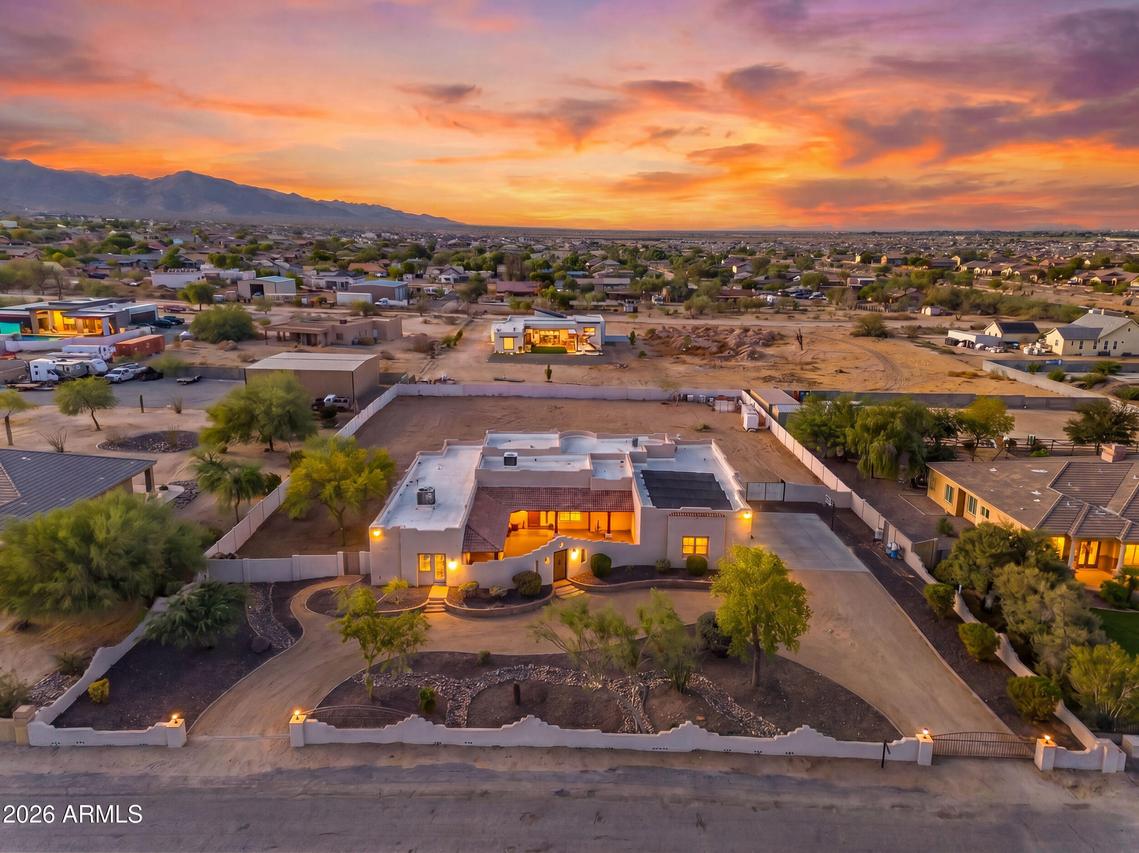 19538 W Pierson St., Litchfield Park, AZ 85340