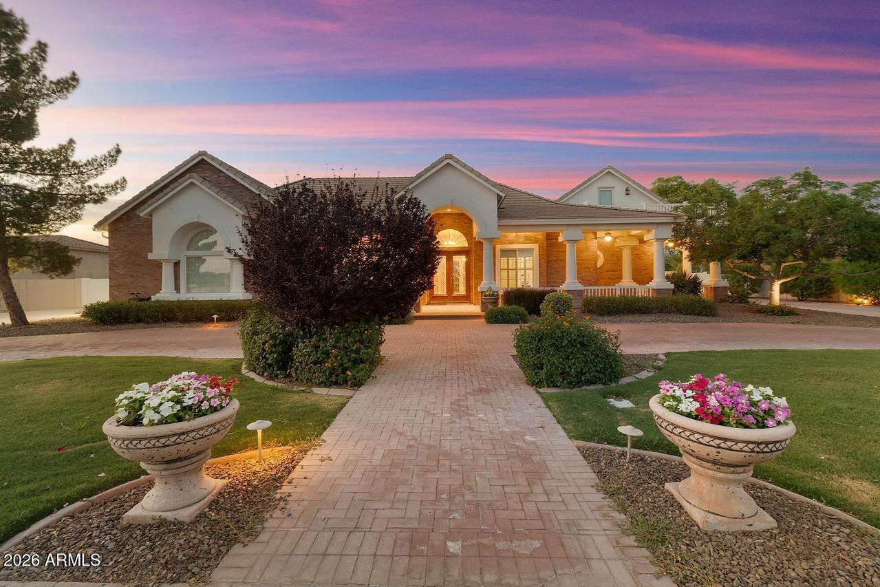 88 E Toledo Ct., Gilbert, AZ 85295