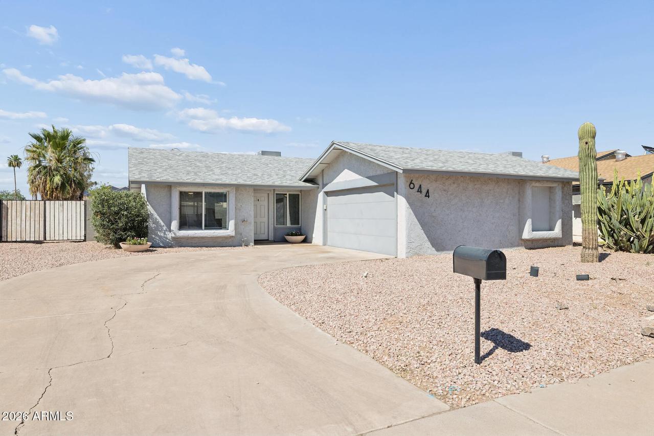 644 W Garnet Ave., Mesa, AZ 85210