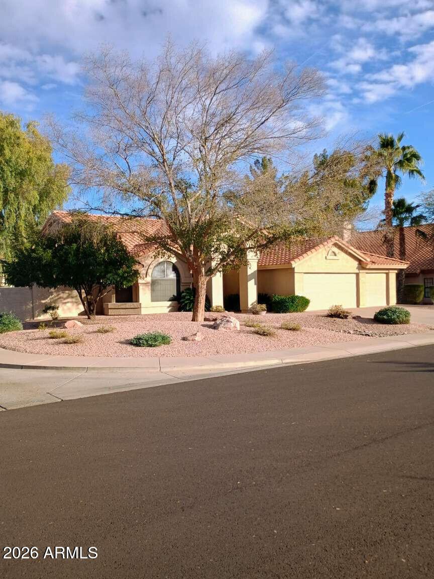 9625 S Forest Ave., Tempe, AZ 85284