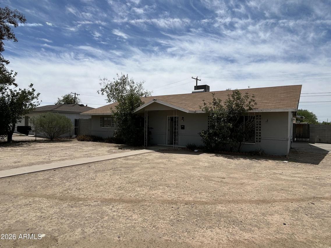 2841 W Campbell Ave., Phoenix, AZ 85017