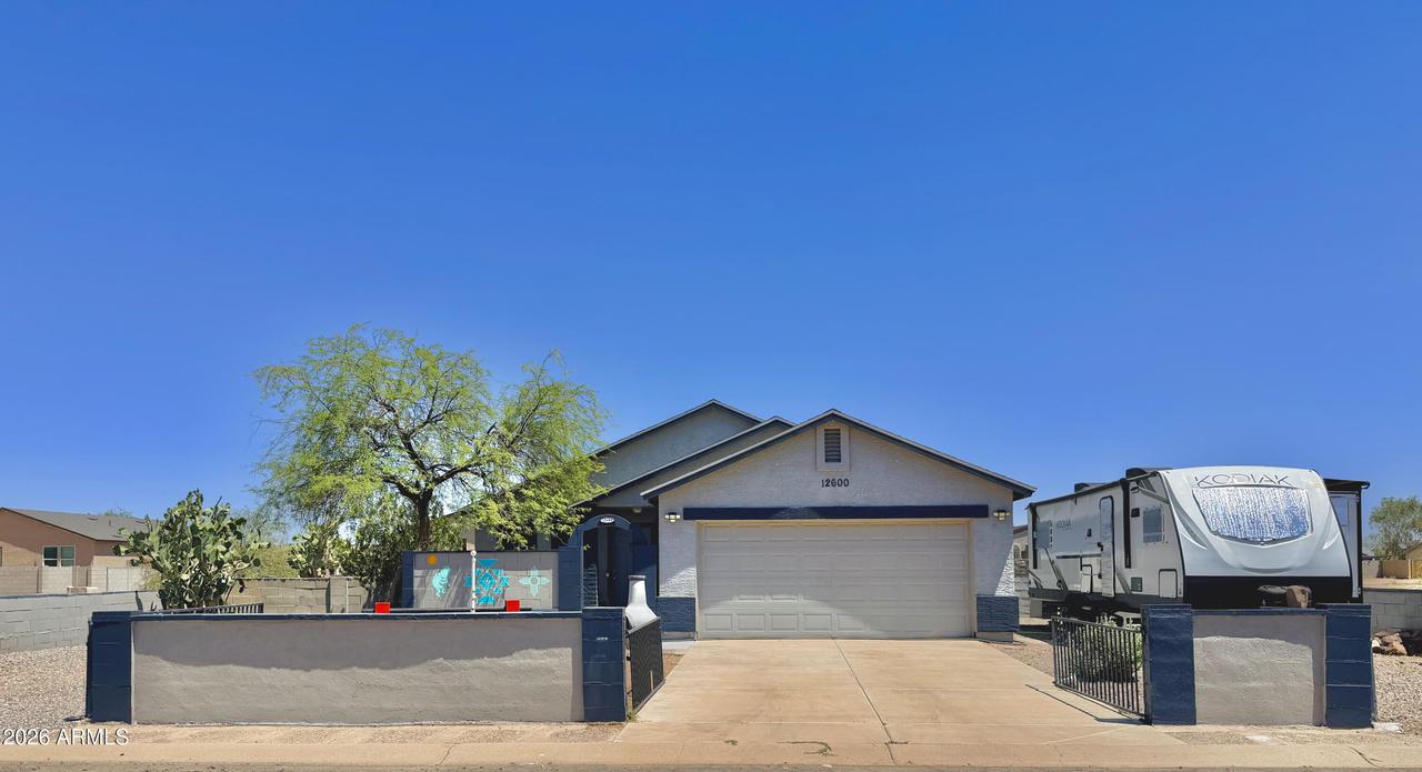 12600 W Obregon Dr., Arizona City, AZ 85123