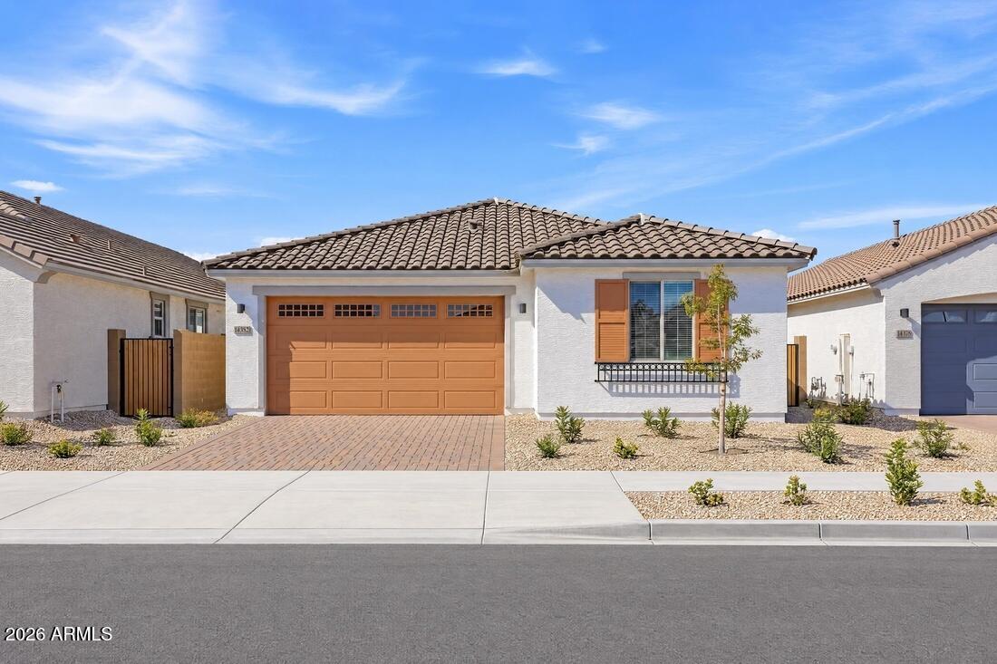 14382 W Soft Wind Dr., Surprise, AZ 85387