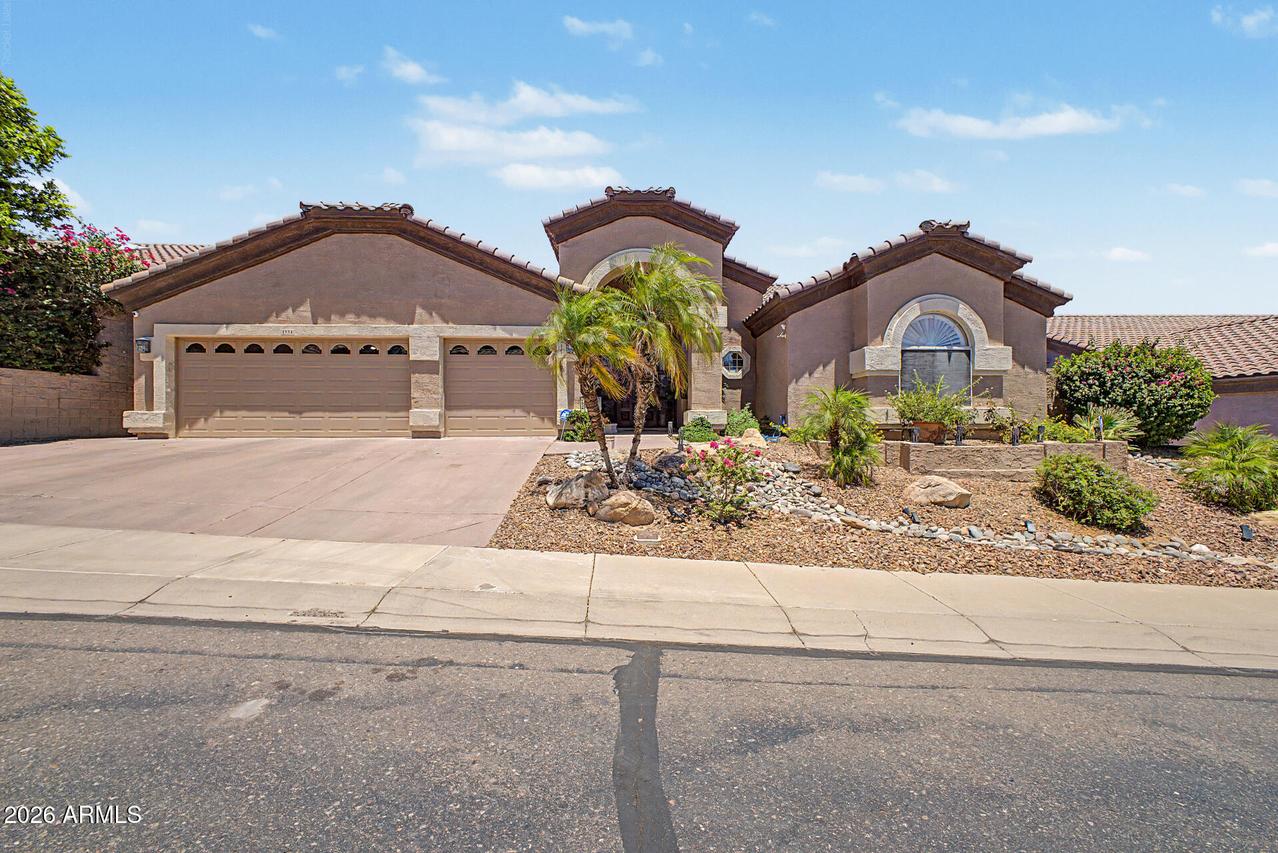 1934 E Everett Dr., Phoenix, AZ 85022