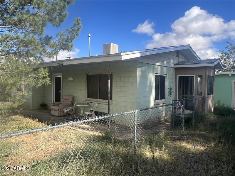 209 N 4th St., Sierra Vista, AZ 85635