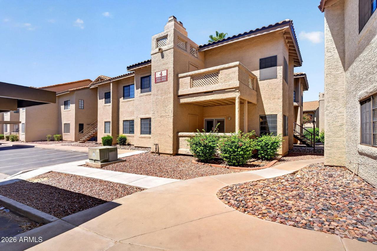 930 N Mesa Dr. #1026, Mesa, AZ 85201