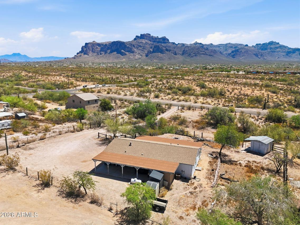 944 S Goldfield Rd., Apache Junction, AZ 85119